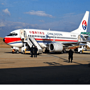 西安咸阳机场托运航空快运业稳步发展的原因是什么？